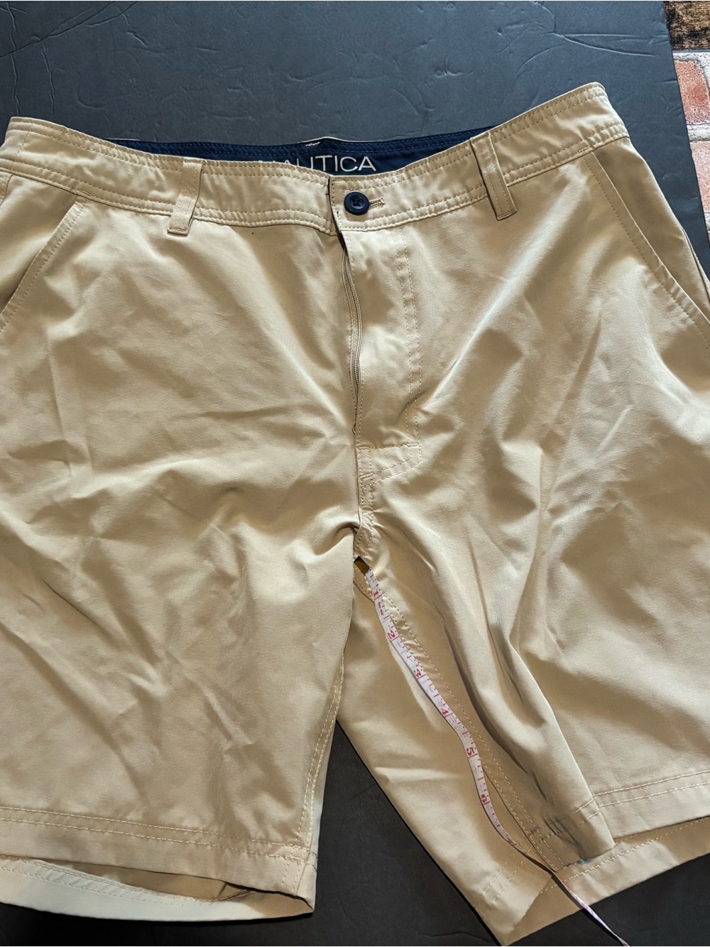 Nautica Men’s Tan Flat-Front Chino Shorts